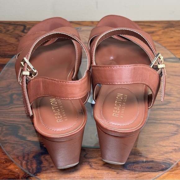 Kenneth Cole Reaction Clarissa Sandals in Tan - Picture 10 of 15